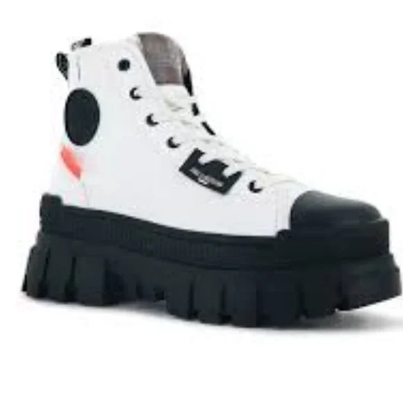 1-NIB PALLADIUM WOMEN'S REVOLT HI TX BOOT - Picture 3 of 7